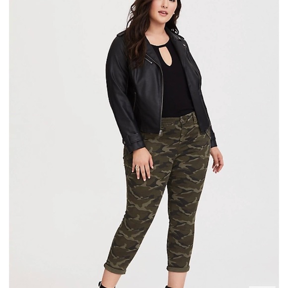 TORRID CROPPED TWILL MILITARY PANT - CAMO EUC - Picture 2 of 9